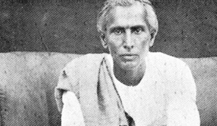 শরৎচন্দ্র চট্টোপাধ্যায়ের ছদ্মনাম কয়টি ?