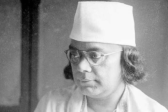 বিদ্রোহী কবি 